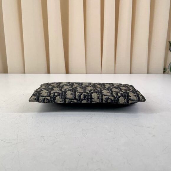 Dior Women Pre-Loved Bag Very Good Condition - Picture 4 of 4